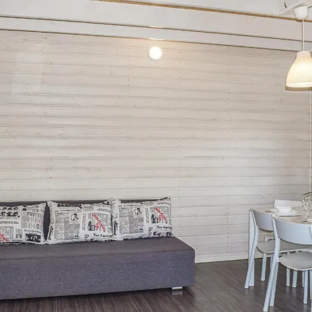 2 Bedroom Pet Friendly In * Rewal