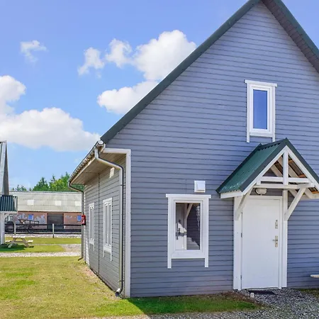 2 Bedroom Pet Friendly In Holiday home