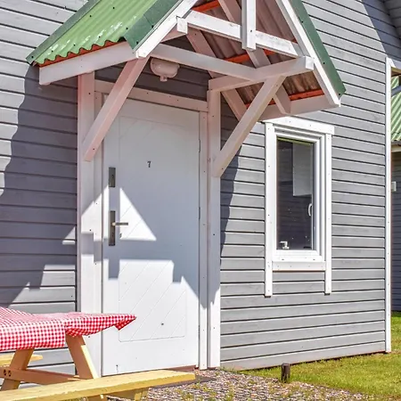 Vakantiehuis 2 Bedroom Pet Friendly In *